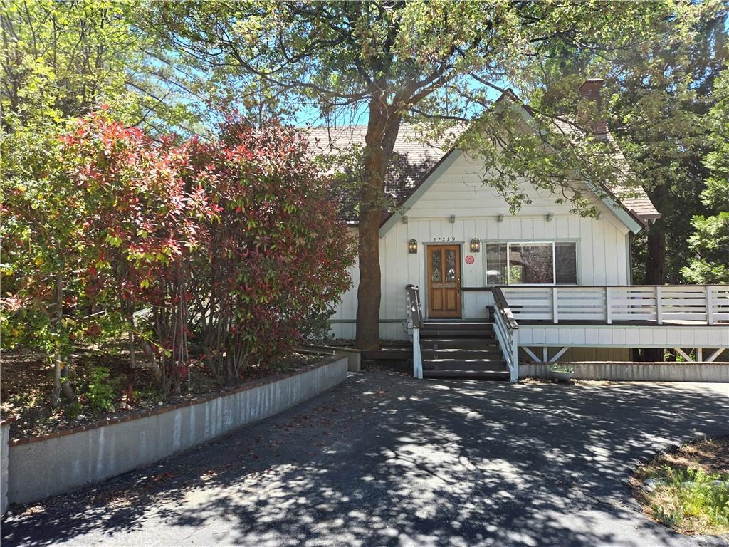  Maps and Schools 27219 Bernina Drive, Lake Arrowhead, CA 92352: Homes for Sale - Hommati  a4566ce6773bd3d4f755eb328c309e50