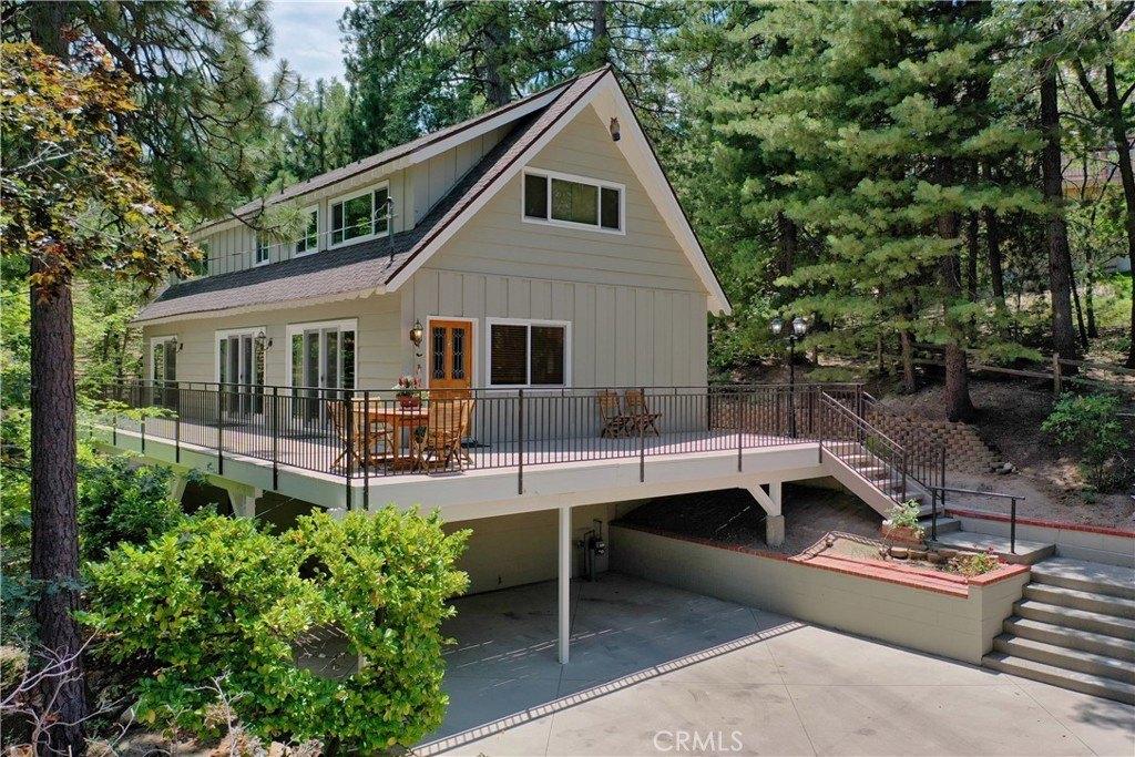  3D Virtual Tour 27711 Hamiltair Drive, Lake Arrowhead, CA 92352: Homes for Sale - Hommati  b42124baa8b641d841e41735f12759ac