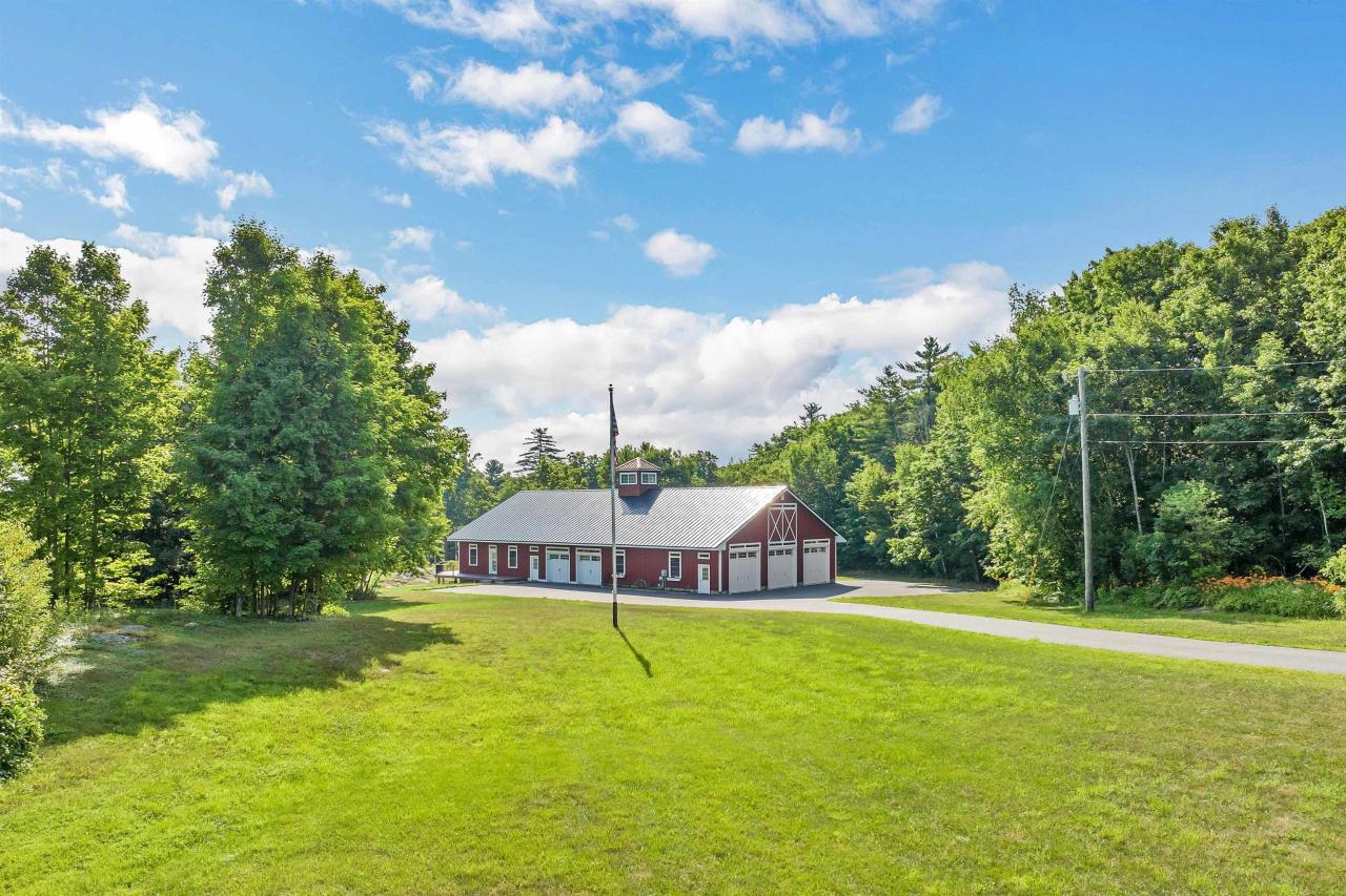 1690 Province Lake Road, Wakefield, NH 03830: Homes for Sale - Hommati  00dc3f29753318db7daf971dec59e824